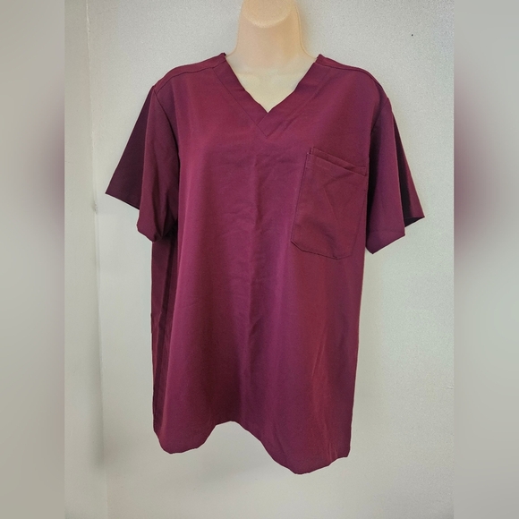 Figs Scrubs Short Sleeve Tee Unisex  S Burgundy  with Relaxed Fit - Picture 1 of 7